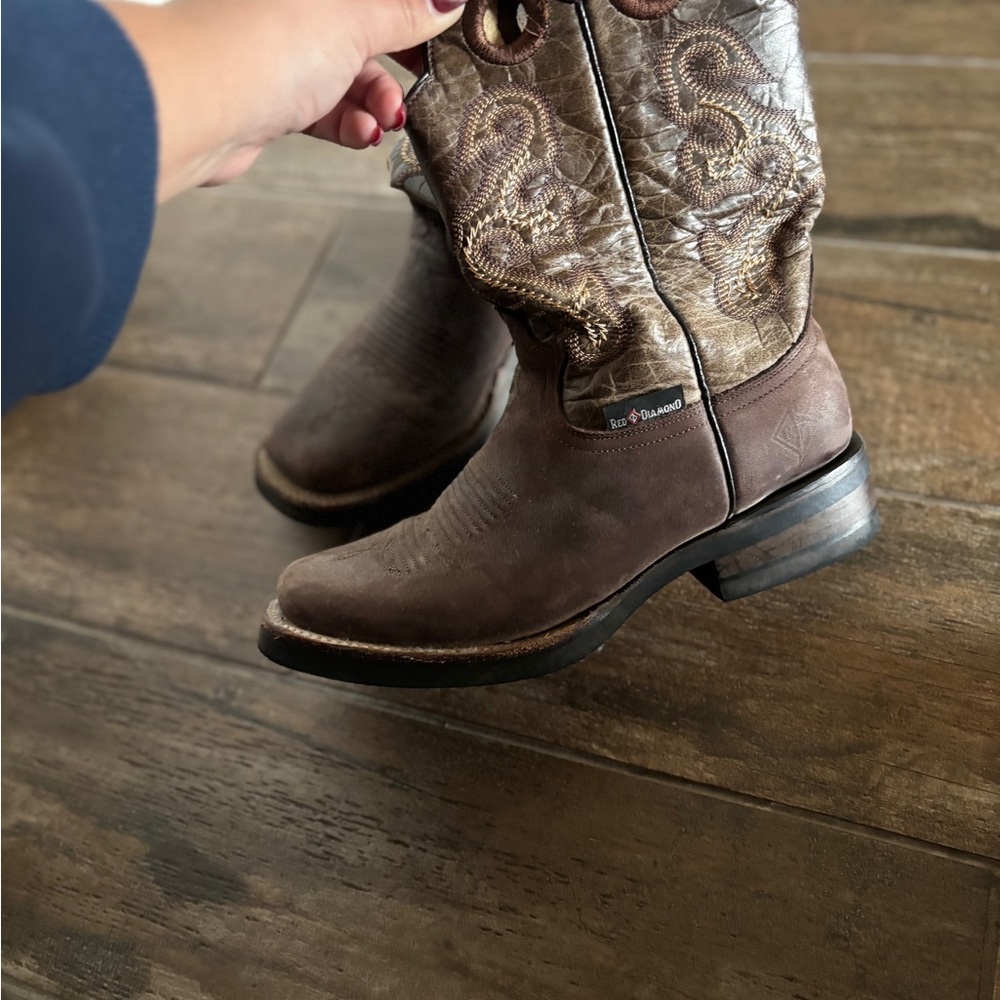 Brown Embroidered Cowboy Boots